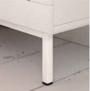 Plataforma metálica blanca